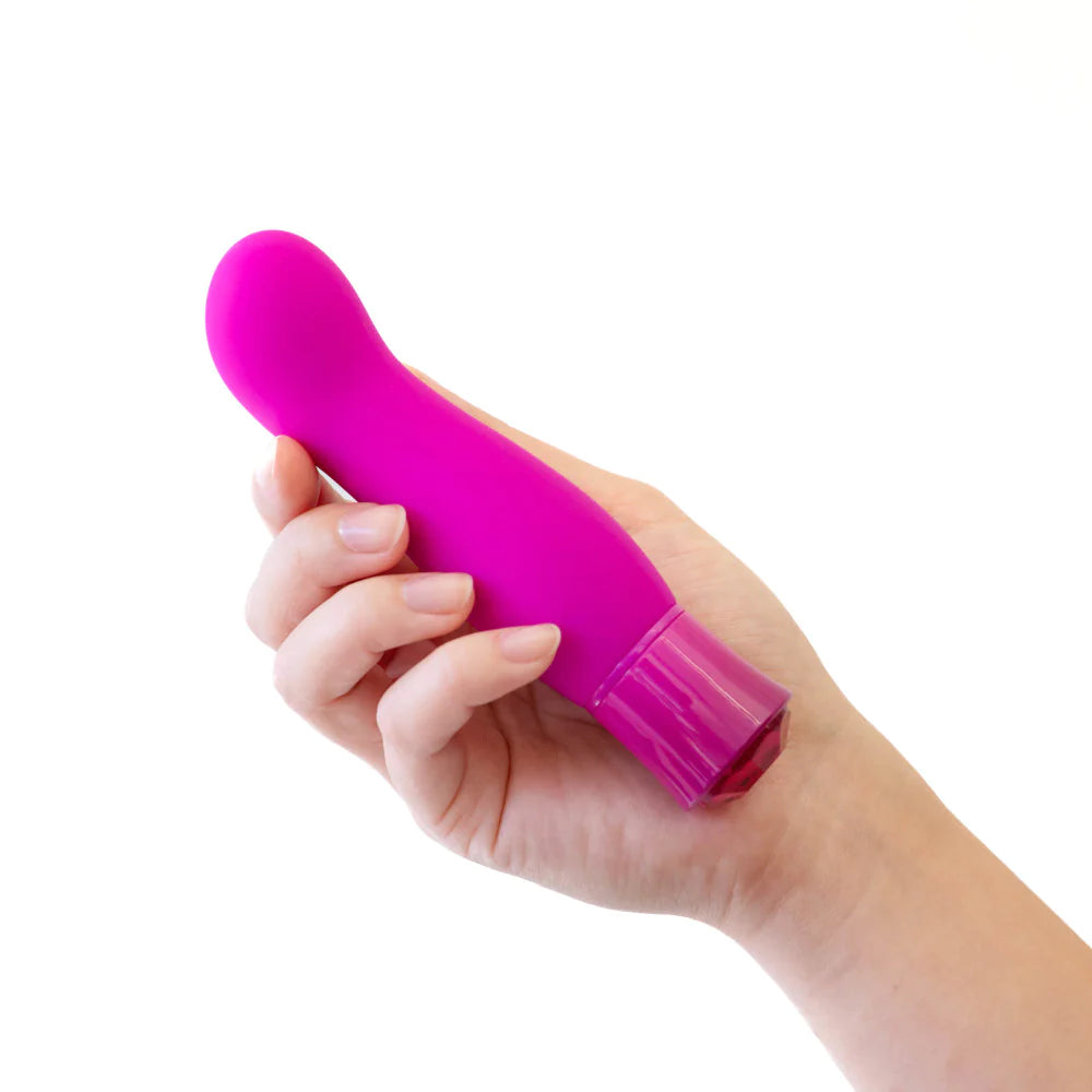 <tc>Oh My Gem Exclusive Tourmaline Heating Vibrator</tc>